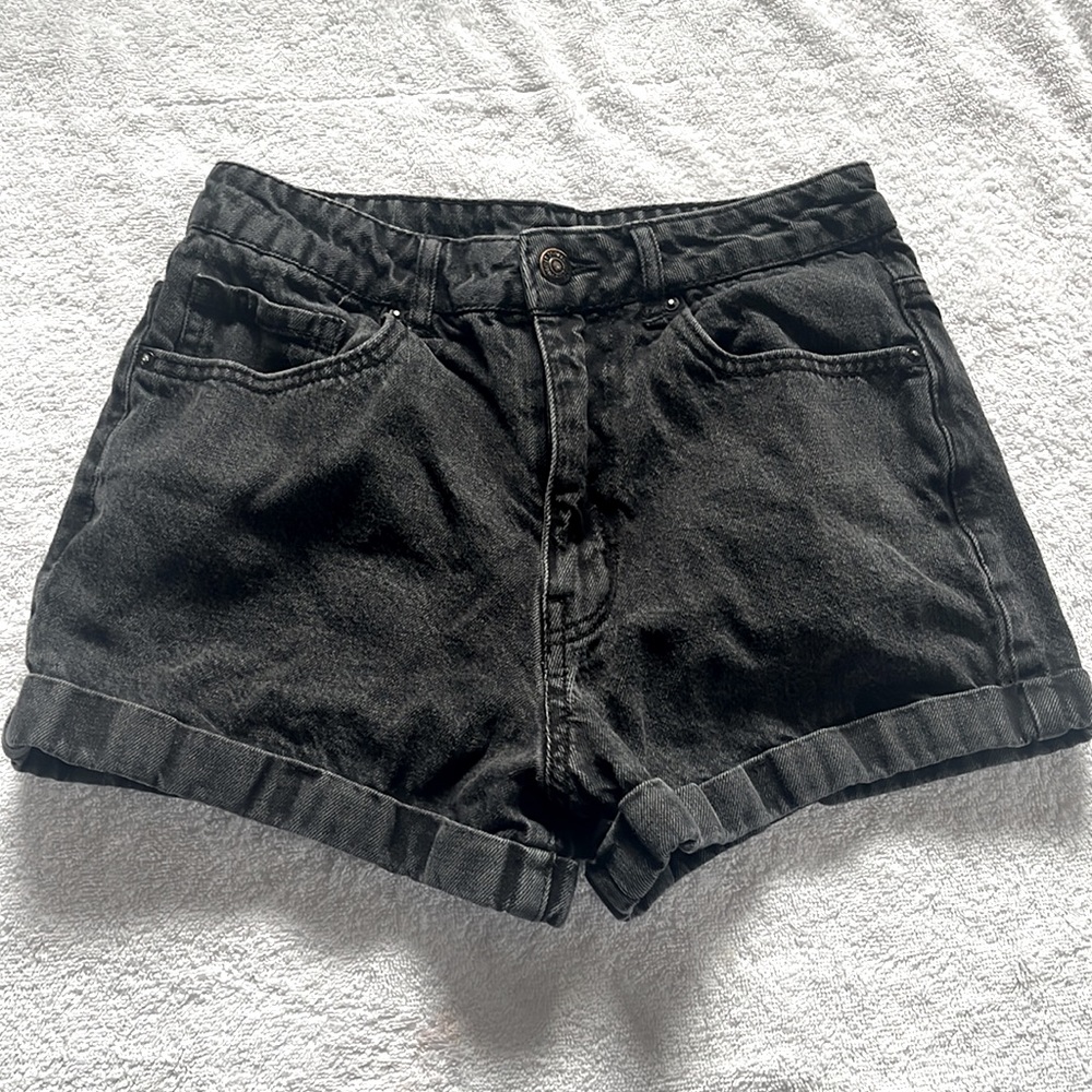 Forever21 High Waisted Black Denim Shorts